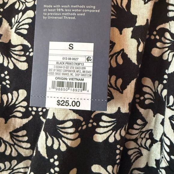 Universal Thread Black and Cream Floral Midi Dress - Picture 4 of 6